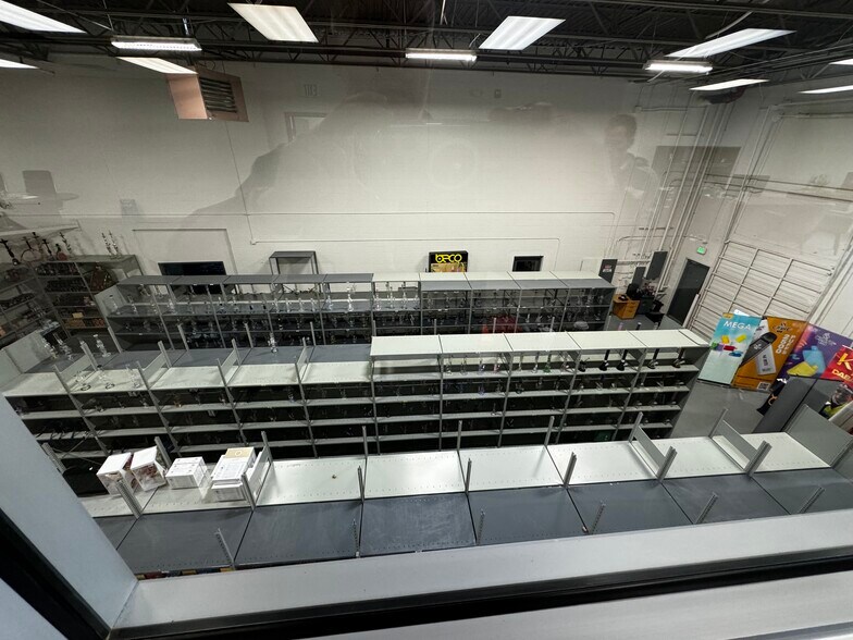 More Photos Of 78 Olympia Ave, Woburn Warehouse For Lease