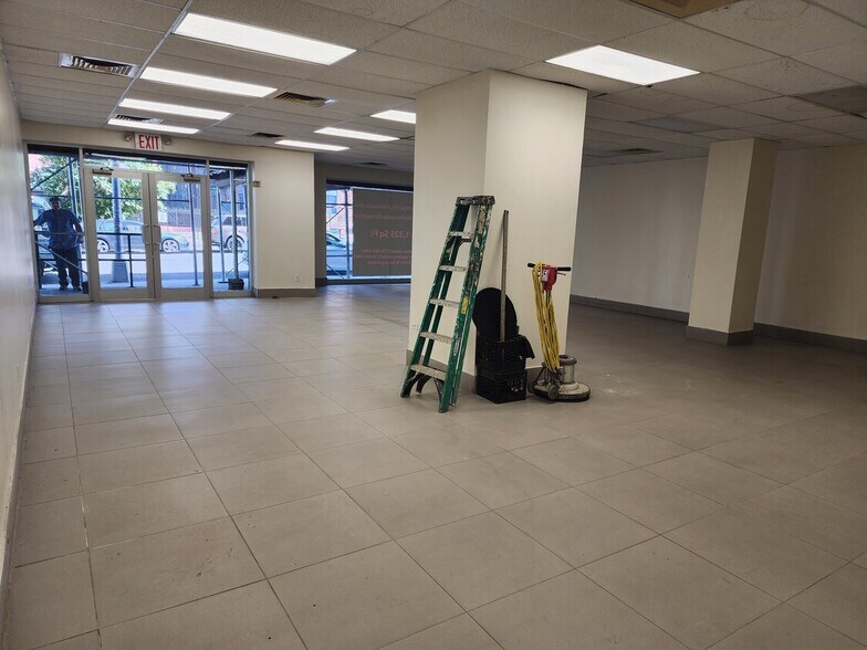 More Photos Of 272 Marcus Garvey Blvd, Brooklyn Office For Lease