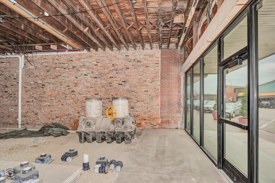 More Photos Of 801-805 1st Street, LaSalle Storefront Retail Residential For Sale