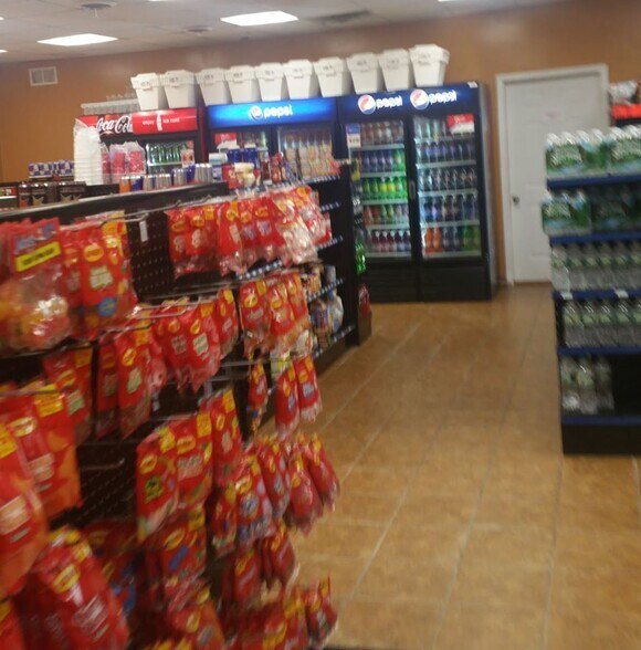 More Photos Of 2540 S Park Ave, Lackawanna Service Station For Sale