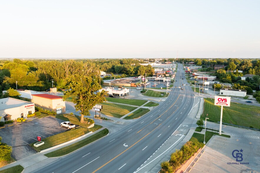 More Photos Of 3311 N Belt Hwy, Saint Joseph Carwash For Sale