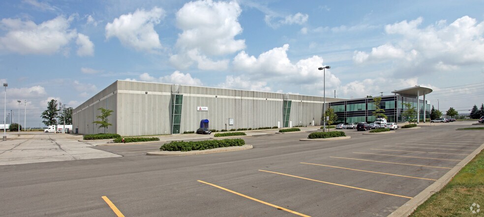 More Photos Of 2025 Meadowvale Blvd, Mississauga Warehouse For Lease