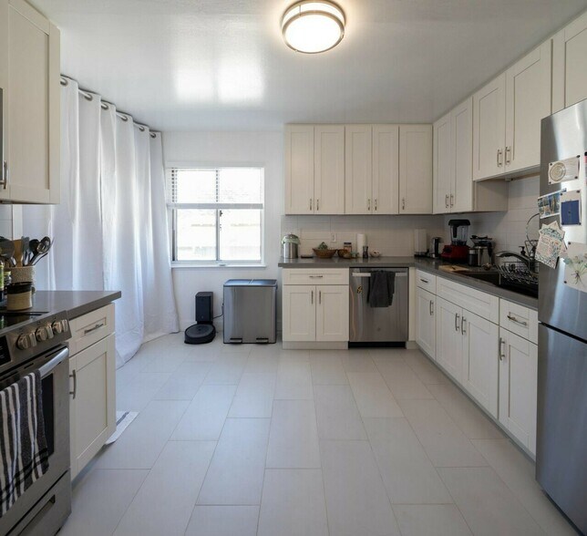 More Photos Of 537 Pacific Ave, Alameda Apartments For Sale
