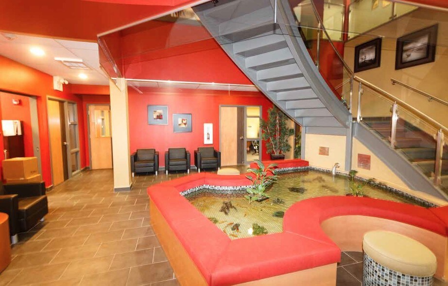 More Photos Of 9940 99th Ave, Fort Saskatchewan Office For Lease