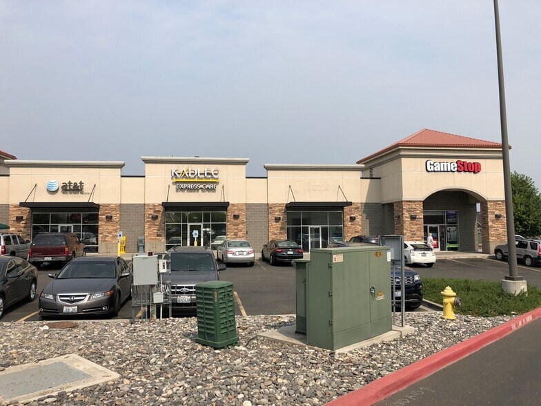 More Photos Of 4008 W 27th Ave, Kennewick General Retail For Lease