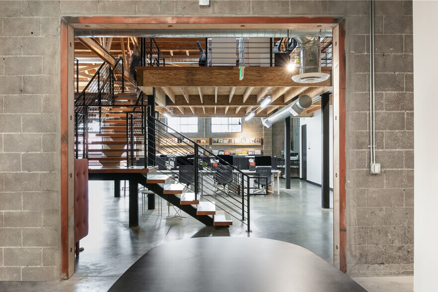 More Photos Of 4312 W Jefferson Blvd, Los Angeles Office For Lease