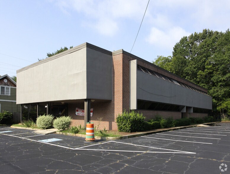 More Photos Of 2981 Church St, East Point Medical For Sale