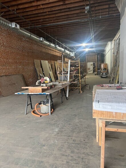 More Photos Of 708 Main St, Caldwell Storefront Retail Office For Lease