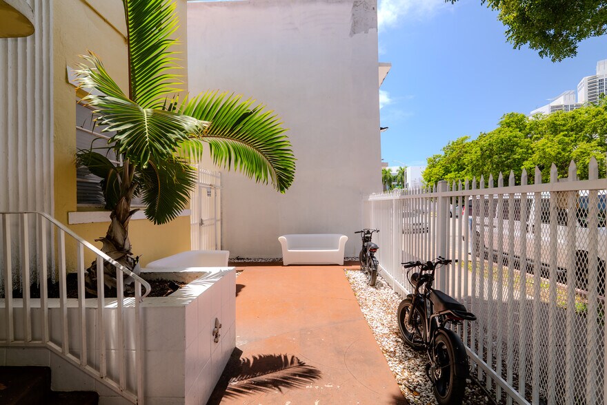 More Photos Of 545 Michigan Ave, Miami Beach Apartments For Sale