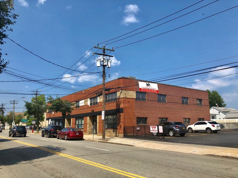 244254 Mineola Blvd, Mineola, NY 11501 Medical For Sale