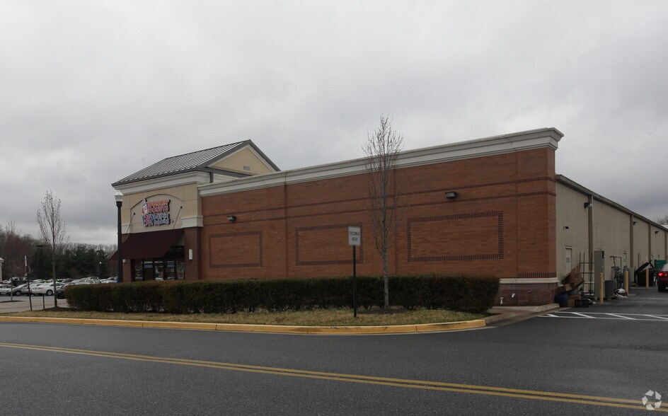 More Photos Of 6101-6143 High Bridge Rd, Bowie Unknown For Lease