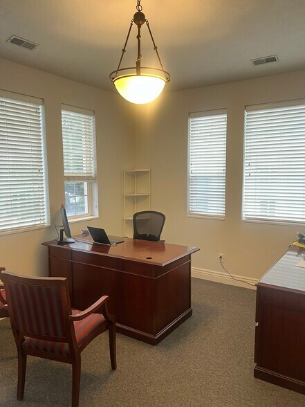 More Photos Of 9537 S 700 E, Sandy Office For Sale