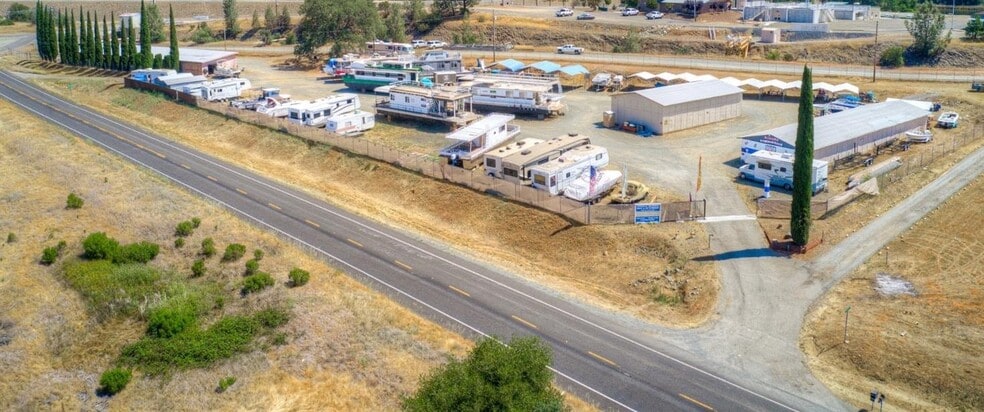 More Photos Of 170 Kelly Ridge Rd, Oroville Self Storage For Sale