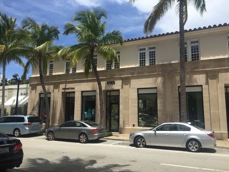 More Photos Of 301-303 Worth Ave, Palm Beach Storefront Retail Office For Lease