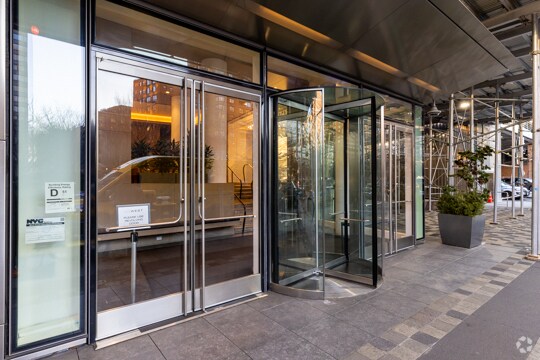 More Photos Of 50 West St, New York Apartments For Sale