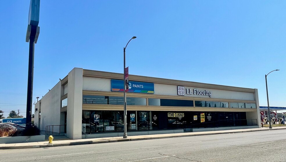 More Photos Of 5830-5832 Lakewood Blvd, Lakewood Freestanding For Lease