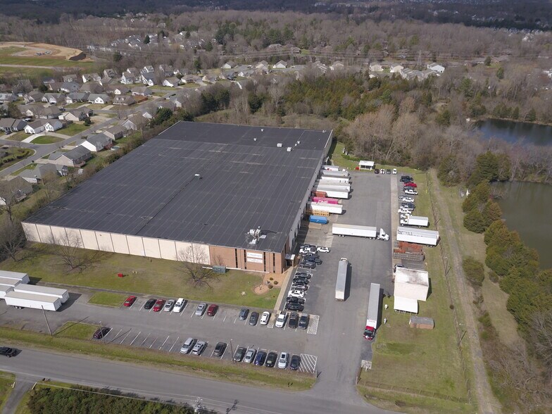 More Photos Of 419 York Southern Rd, Fort Mill Warehouse For Sale