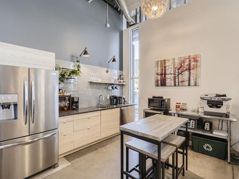 More Photos Of 3457 Ringsby Ct, Denver Loft Creative Space For Lease