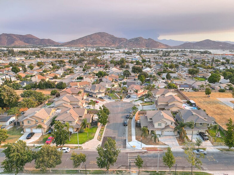 16187 Mallory Dr, Fontana, CA 92335 Land For Sale