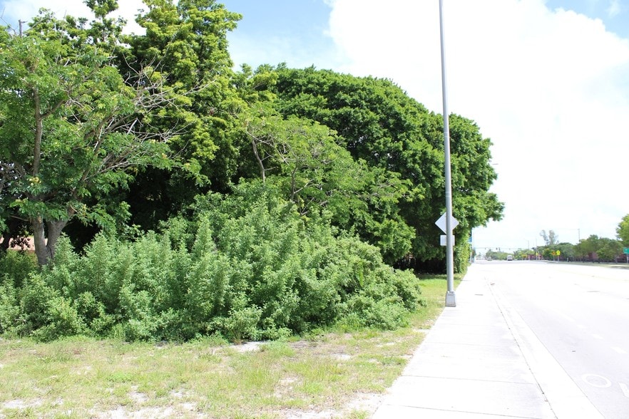 More Photos Of 583 S Dixie Hwy, Deerfield Beach Land For Sale