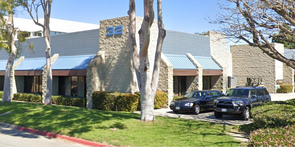More Photos Of 32 N Wood Rd, Camarillo Warehouse For Lease