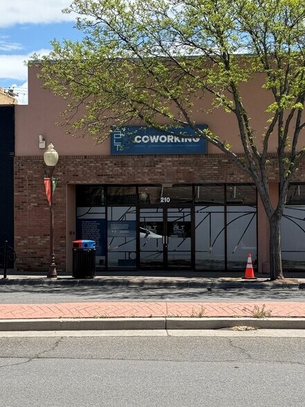 Primary Photo Of 210 E Main St, Montrose Office For Lease