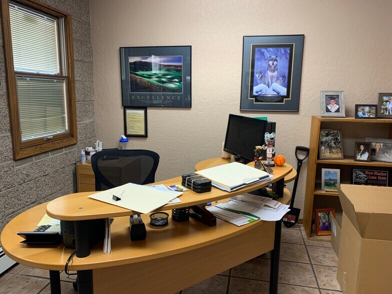 More Photos Of 2415 Alamo Ave SE, Albuquerque Warehouse For Lease