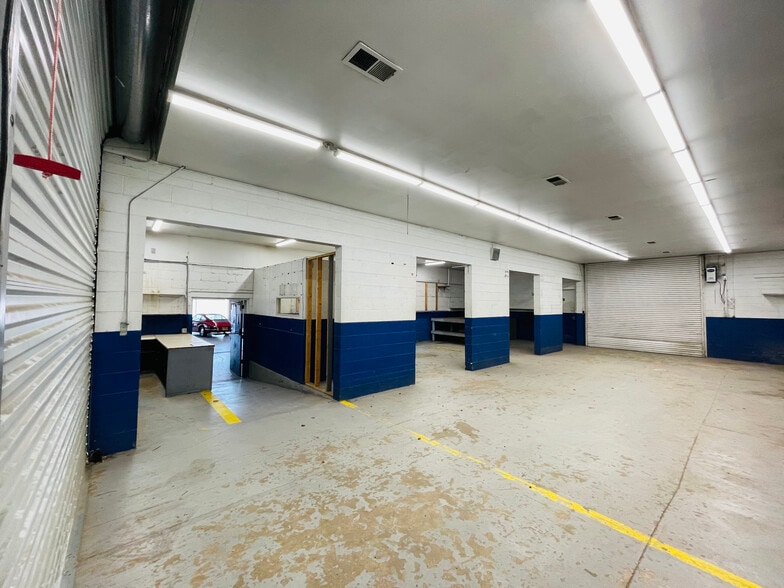 More Photos Of 312 Kanuga Rd, Hendersonville Auto Dealership For Lease