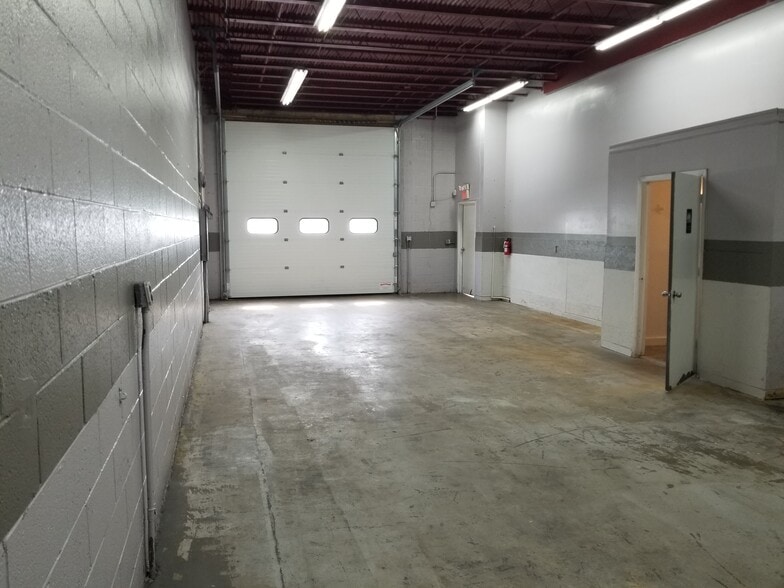 Primary Photo Of 4925-4949 Beech Rd, Temple Hills Light Manufacturing For Lease