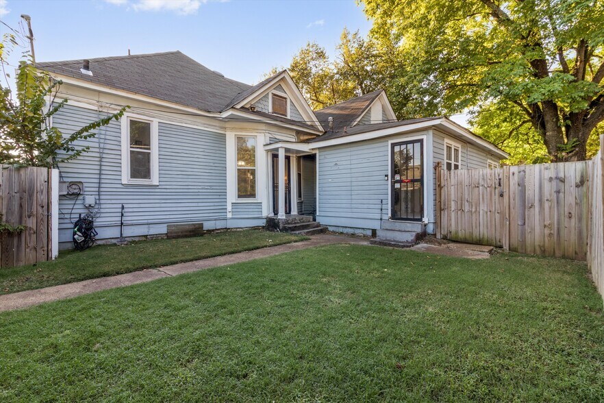 More Photos Of 2282 Central Ave, Memphis Loft Creative Space For Sale