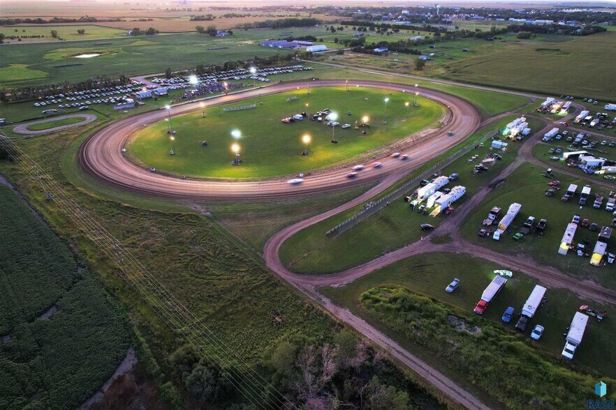 More Photos Of 1300 SE 3rd Ave, Miller Land For Sale