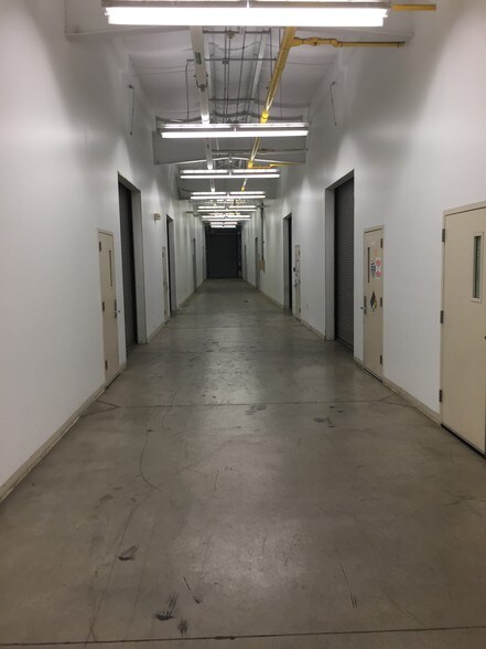 More Photos Of 14 Industrial Dr, Dubois Manufacturing For Lease