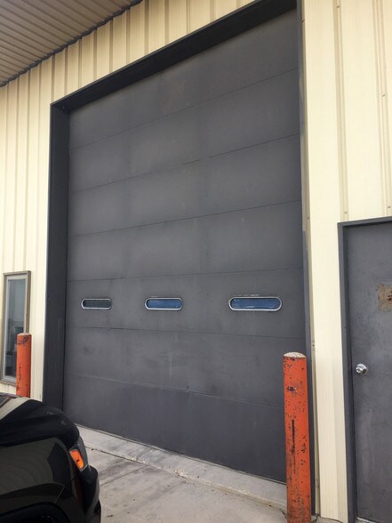 More Photos Of 1701-1711 E Wilson Rd, Batavia Warehouse For Lease