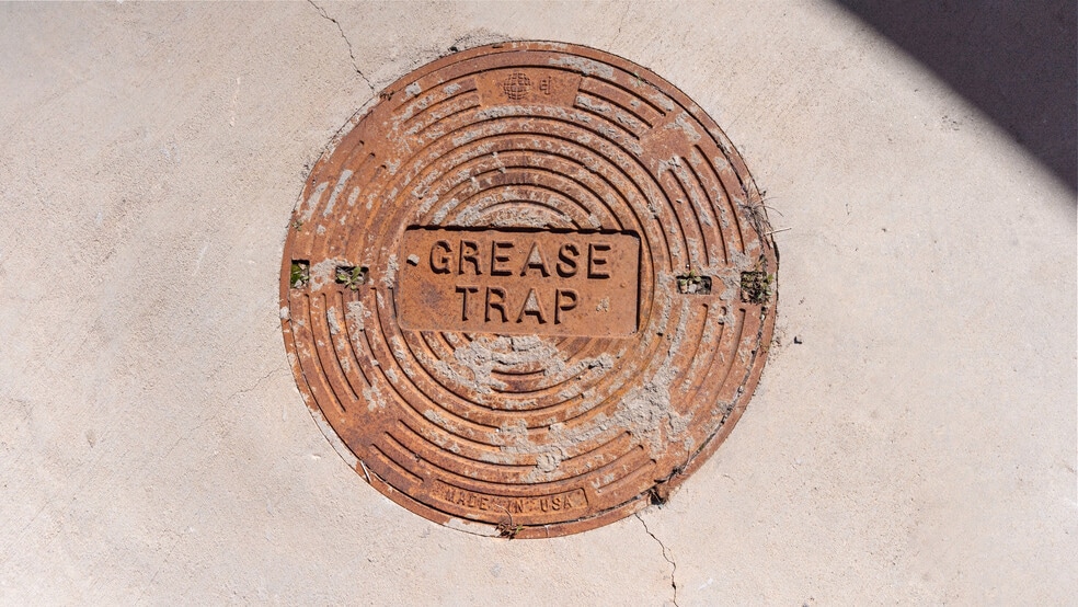 More Photos Of 2871 Main St, Atlanta Freestanding For Lease