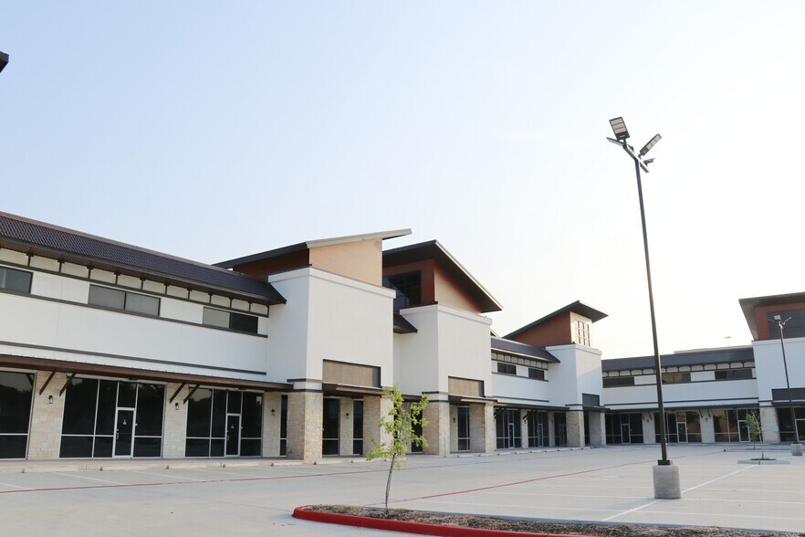 More Photos Of 9889 United Drive, Houston Office For Lease