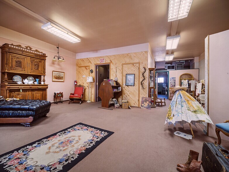 More Photos Of 207 S 2nd St, Laramie Storefront Retail Residential For Sale