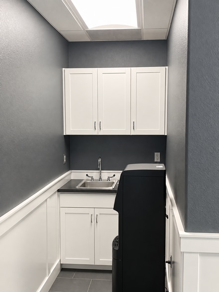 More Photos Of 3150 E Fremont St, Stockton Office Residential For Lease