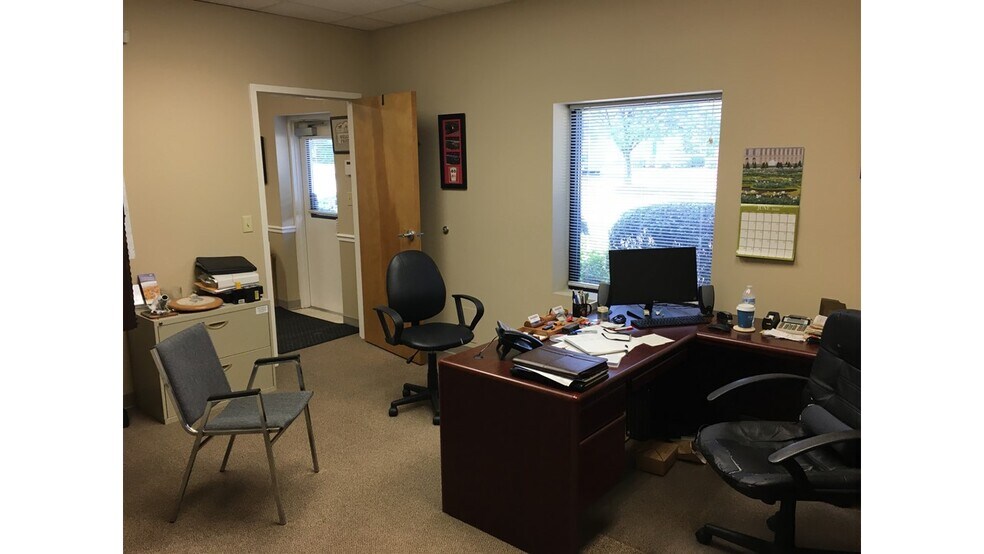 More Photos Of 245 Executive Park Blvd, Winston-Salem Medical For Sale