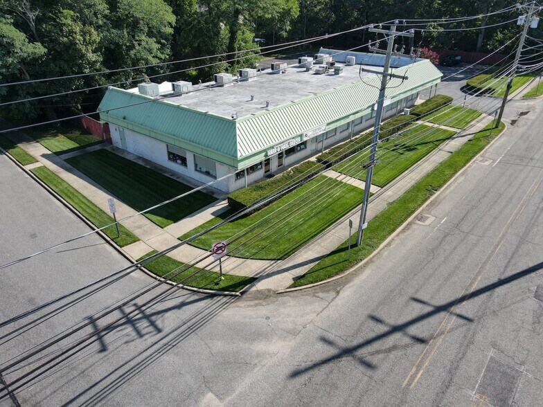 More Photos Of 161 Long Island Ave, Holtsville Freestanding For Sale
