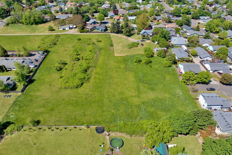 More Photos Of 1133 Irvington Dr, Eugene Land For Sale