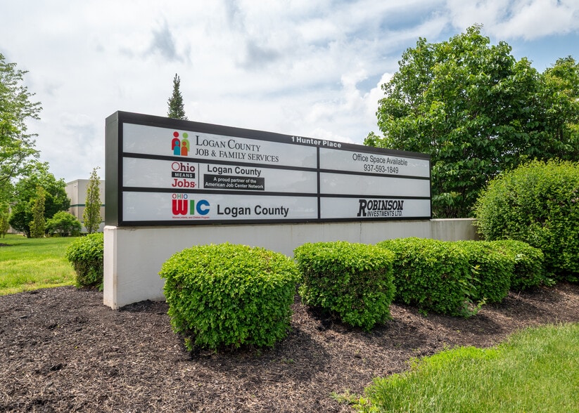 More Photos Of 1 Hunter Pl, Bellefontaine Distribution For Lease