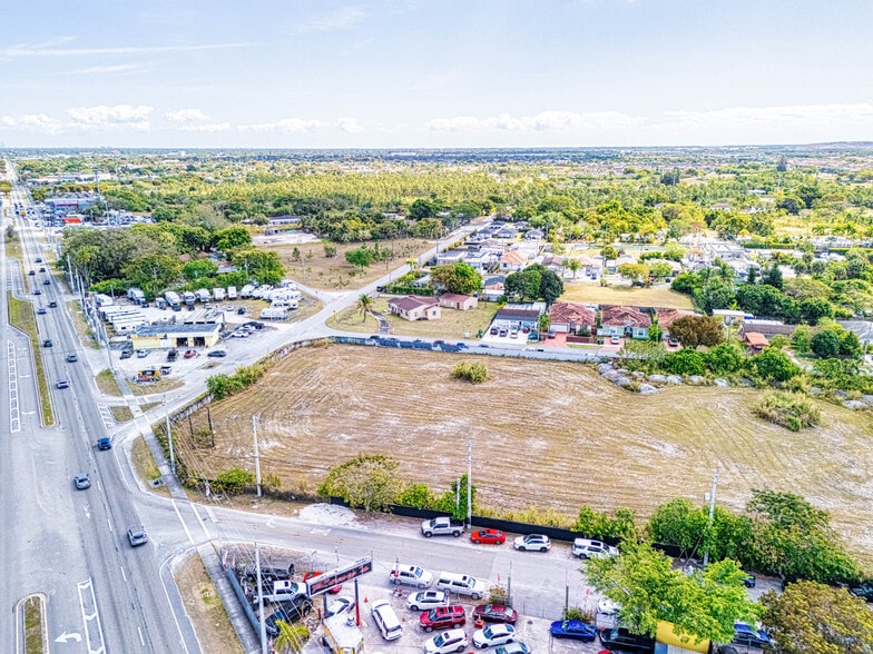 More Photos Of 22825 S Dixie Hwy, Miami Freestanding For Lease