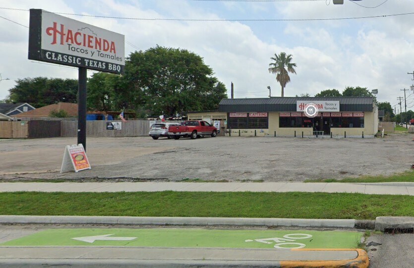 Primary Photo Of 5434 Lawndale Street, Houston General Retail For Sale