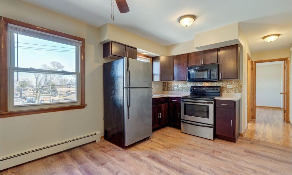 More Photos Of 1712-1716 W 87th St, Chicago Apartments For Sale