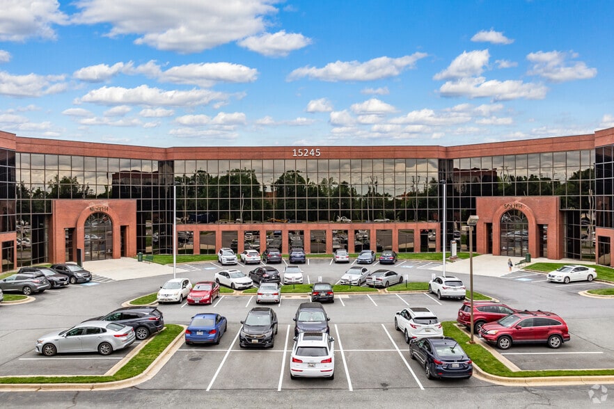 More Photos Of 15245 Shady Grove Rd, Rockville Medical For Lease