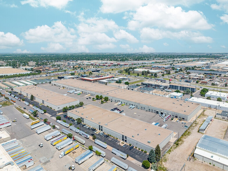 More Photos Of 3950 Nome St, Denver Unknown For Lease