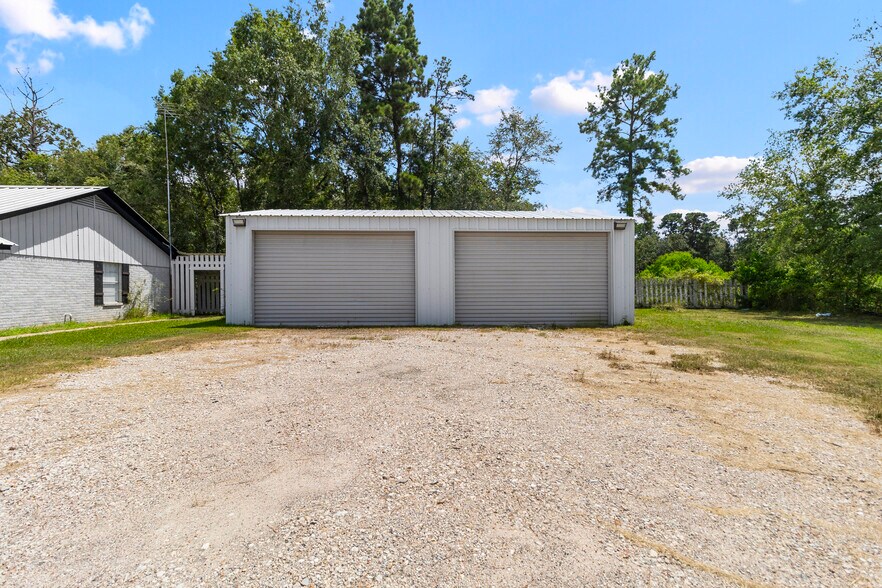 Primary Photo Of 13040 Highway 105 E, Conroe Industrial For Sale