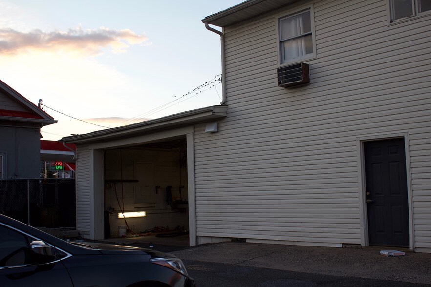 314 Broadway, Elmwood Park, NJ 07407 Retail For Lease