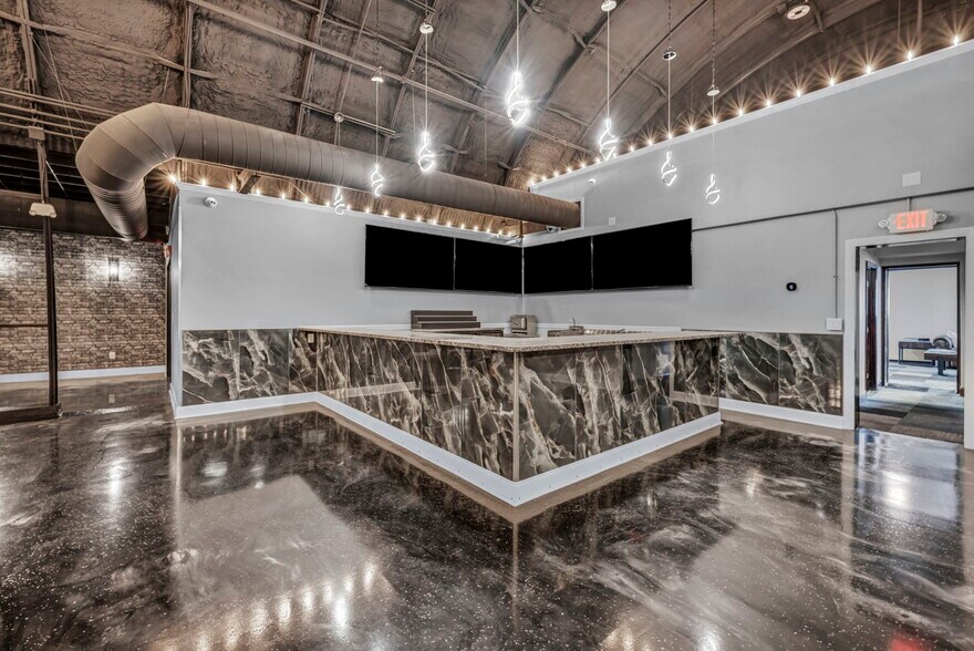 More Photos Of 1025 E Fifth Ave, Columbus Warehouse For Lease