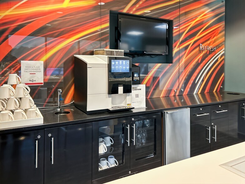 More Photos Of 128 Millport Cir, Greenville Coworking Space